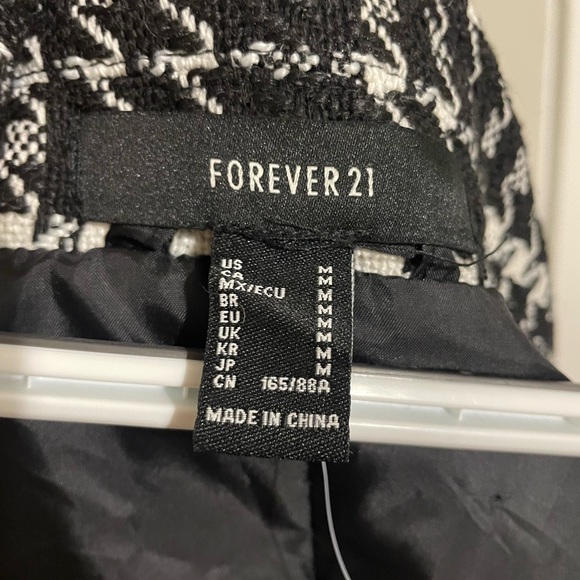 Forever 21 Premium Label Houndstooth Button-Front Coat - Picture 4 of 8